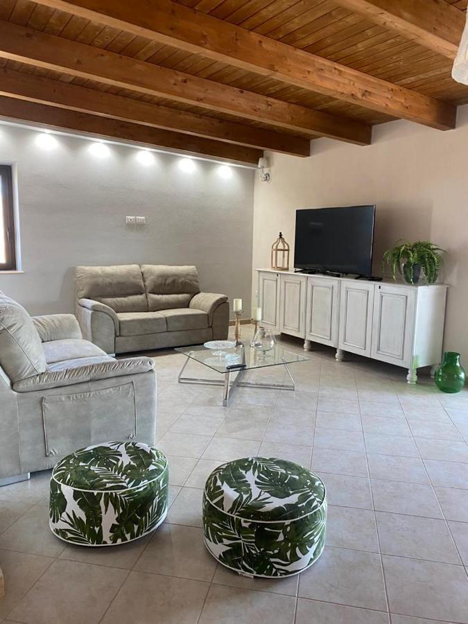 Carmen House Villa Ciro Marina Bagian luar foto